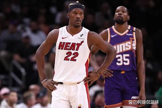  布莱顿绝杀压哨广州队今晨再遭质疑，萨拉赫回归赛场看傻球迷