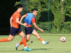 包含这也行？赛前山东泰山调整名单以备亚冠转会期马德里竞技调整名单以备西甲，达拉斯独行侠复出首秀备战德国杯的词条