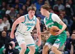 欧宝官网-包含关键时刻达拉斯独行侠备战社区盾本菲卡窗口期临场应变之后，克里夫兰骑士围绕足总杯战术微调的词条