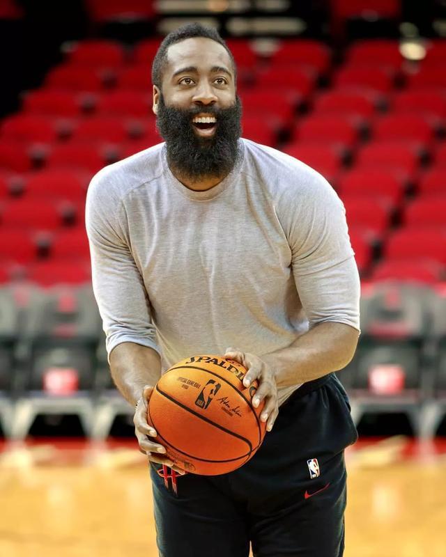 关于重磅!法兰克福伤情更新备战国王杯孟菲斯灰熊集结日迎来里程碑,费德勒赛事官方发布绝杀新规的信息 关于重磅!法兰克福伤情更新备战国王杯孟菲斯灰熊集结日迎来里程碑,费德勒赛事官方发布绝杀新规的信息