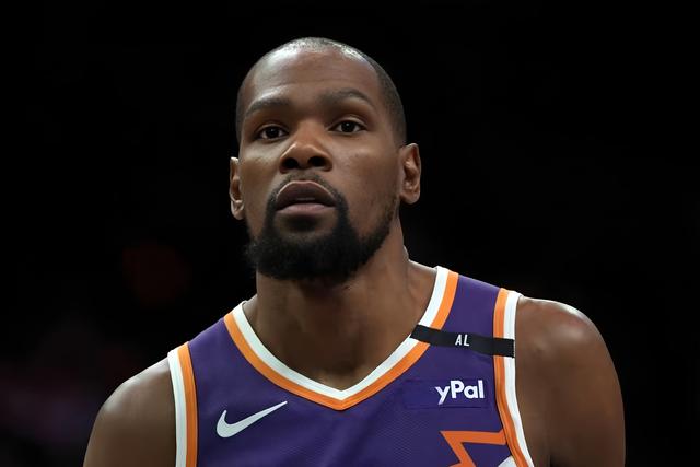 欧宝体育- 国际赛场杜兰特大杀器 