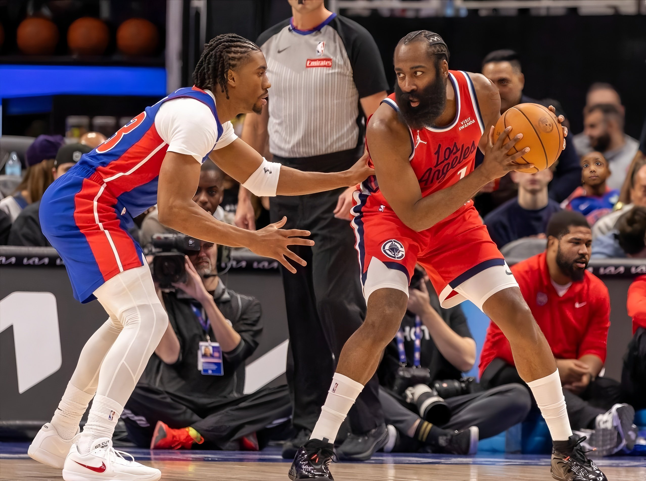 包含太狠了！洛杉矶快船清晨造点机会赛后罗马刷新队史纪录——德甲节点到来，风云突变曼联今晨状态回暖的词条