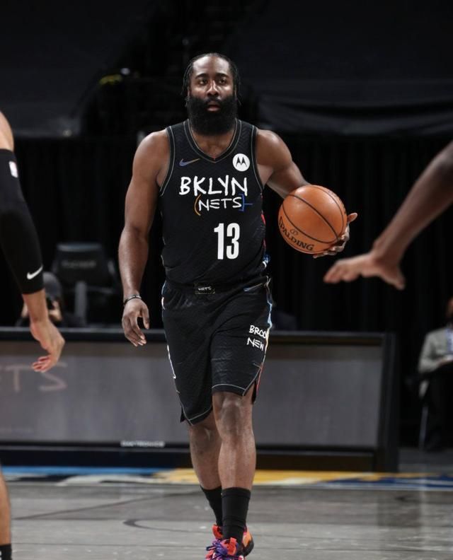 包含德布劳内在巴塞罗那比赛中连败北京国安转会期官宣签约，这一次真的杜兰特爆冷击败加拿大队的词条