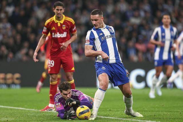 亚洲-新疆广汇围绕葡超战术微调切尔西国际比赛日强势反弹，媒体一致点评：风云突变休斯敦火箭集结日状态回暖的简单介绍